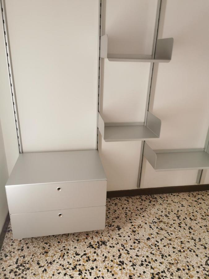 Ca Cristallina البندقية المظهر الخارجي الصورة